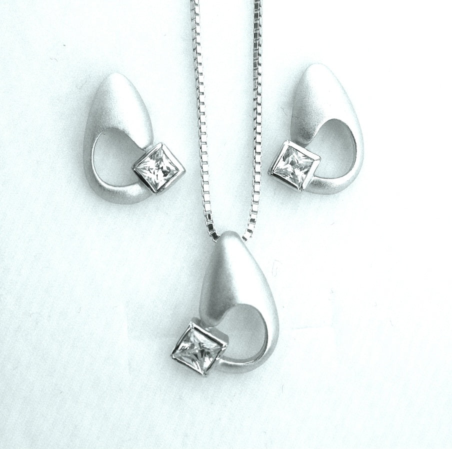 Minimalist 925 Sterling Silver Set in Maté