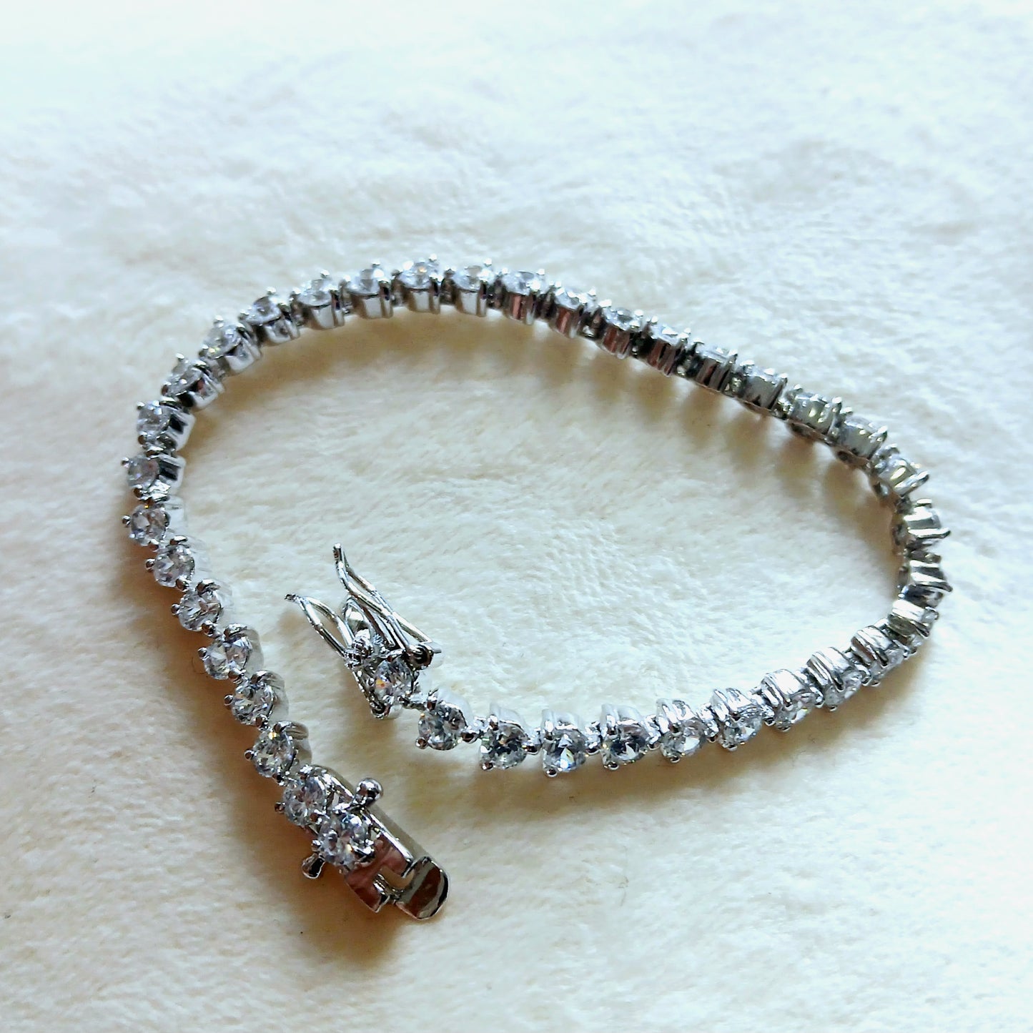 925 sterling silver tennise bracelet