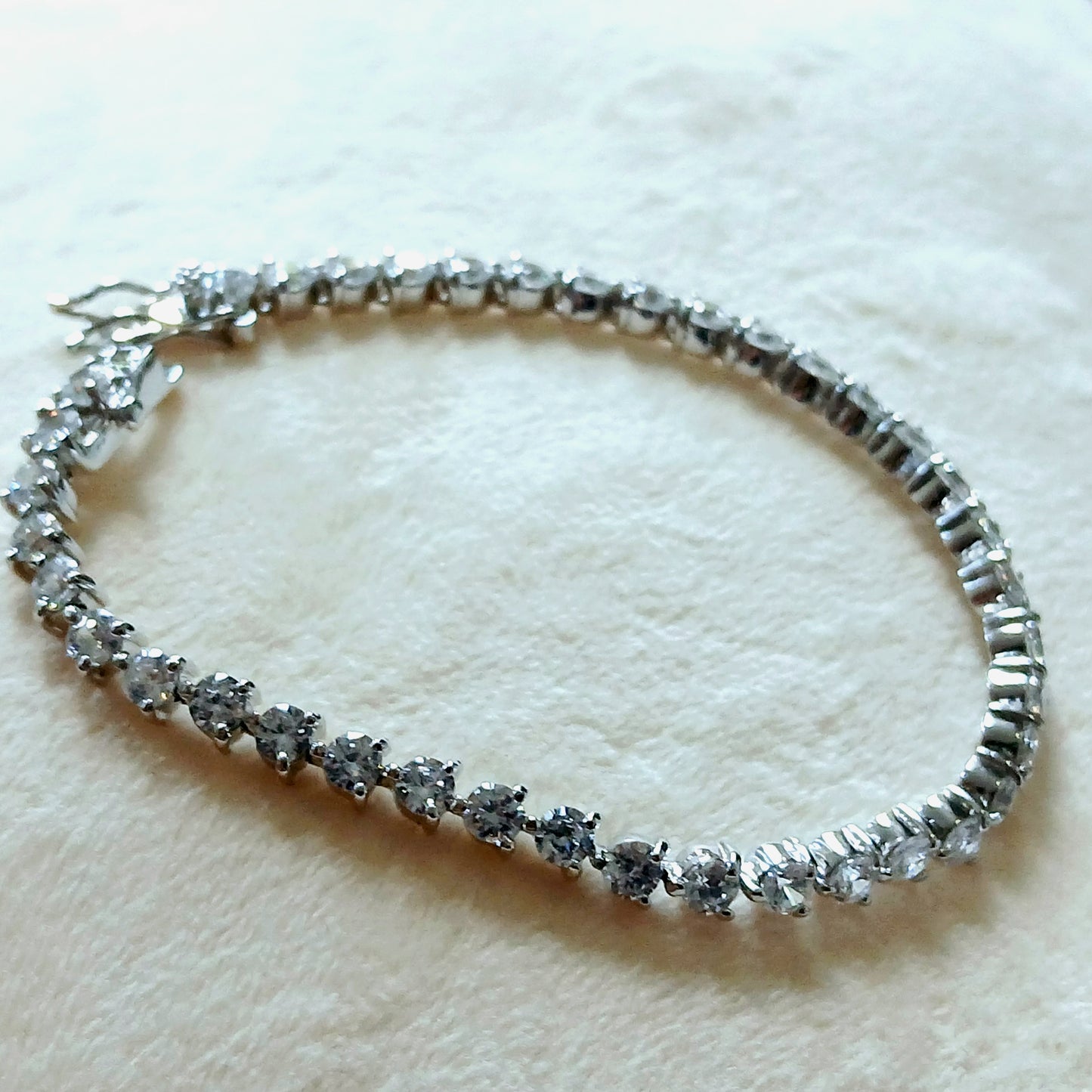 925 sterling silver tennise bracelet