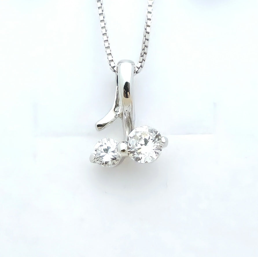 925 Sterling Silver Earring and Pendant Set