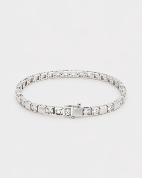Princess link bracelet