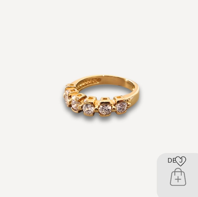 925 Sterling silver with Pure gold fusion.