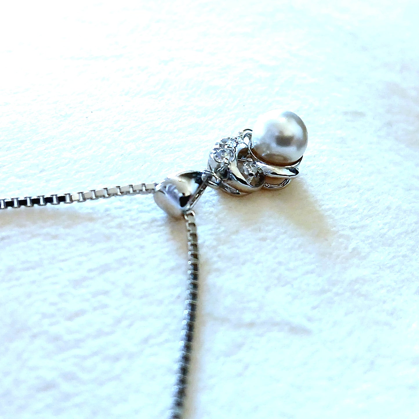 Earring and pendant pearl set with 925 sterling silver
